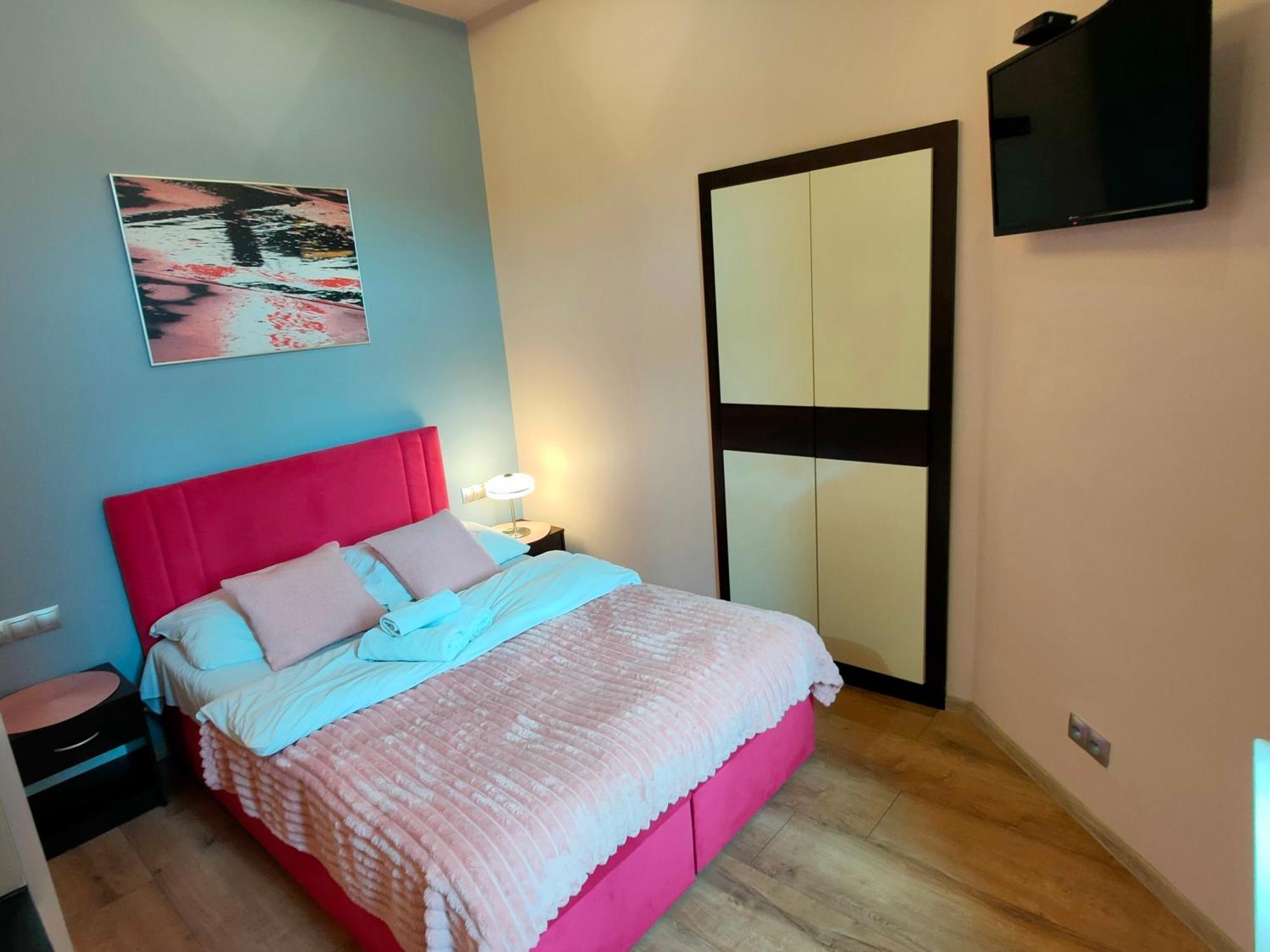 Mirror Pink Studio Apartment Krakau Buitenkant foto