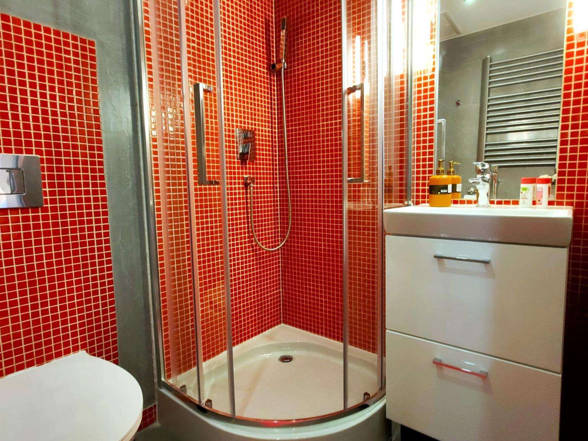 Mirror Pink Studio Apartment Krakau Buitenkant foto